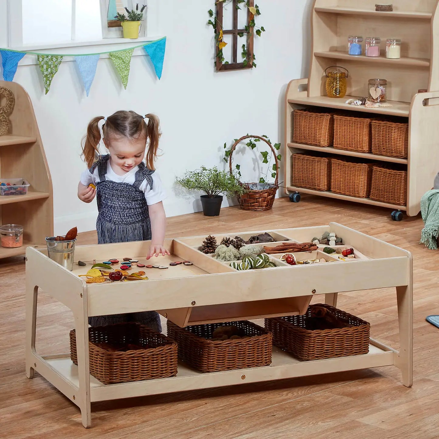 Investigative Play Table (26048) (PT143)