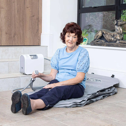 Mangar Eagle Lifting Cushion Seat With Compressor