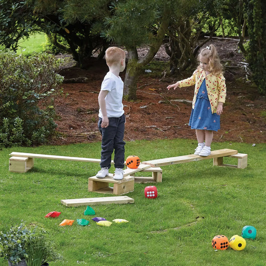 Wooden Outdoor Balance Trail 19 Pack (51343) (DR078)