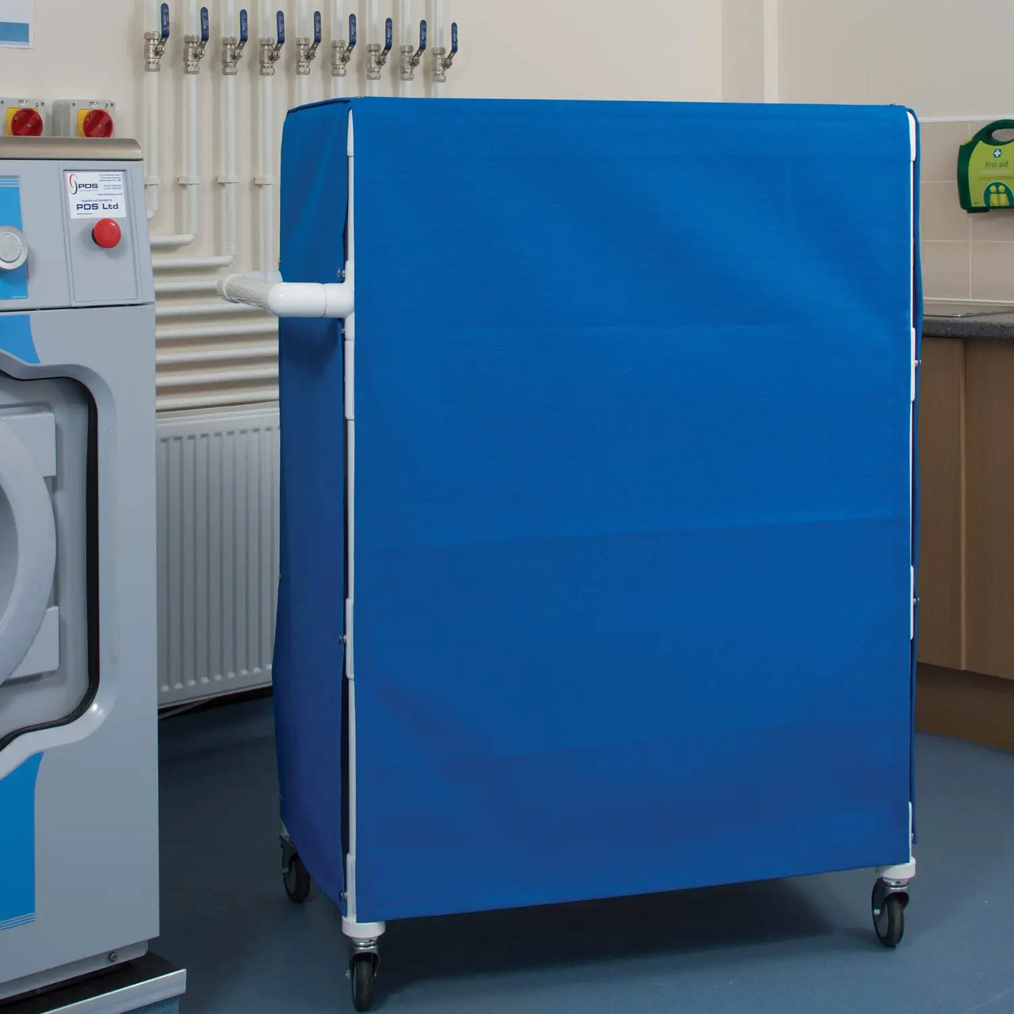 Clean Linen Cart With Cover